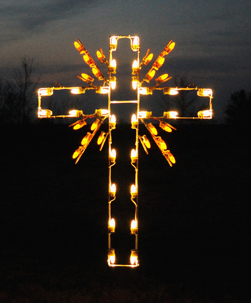 Radiant Cross Outdoor Light Display, 3.9 Feet