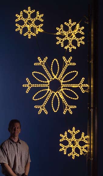 Bright warm white LED Cluster of Snowflakes commercial Pole decoration