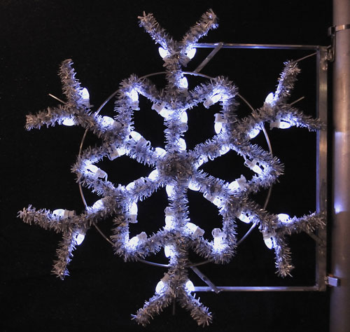 Garland Snowflake, 3 Ft. Pole Decoration in Pure White