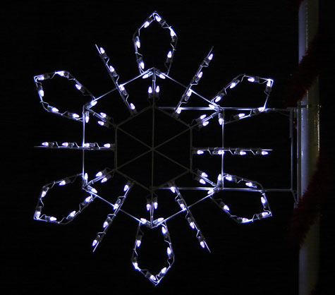 Pole Mount Silhouette Flower Snowflake, Pole Mount 5 and 6 Feet - LED